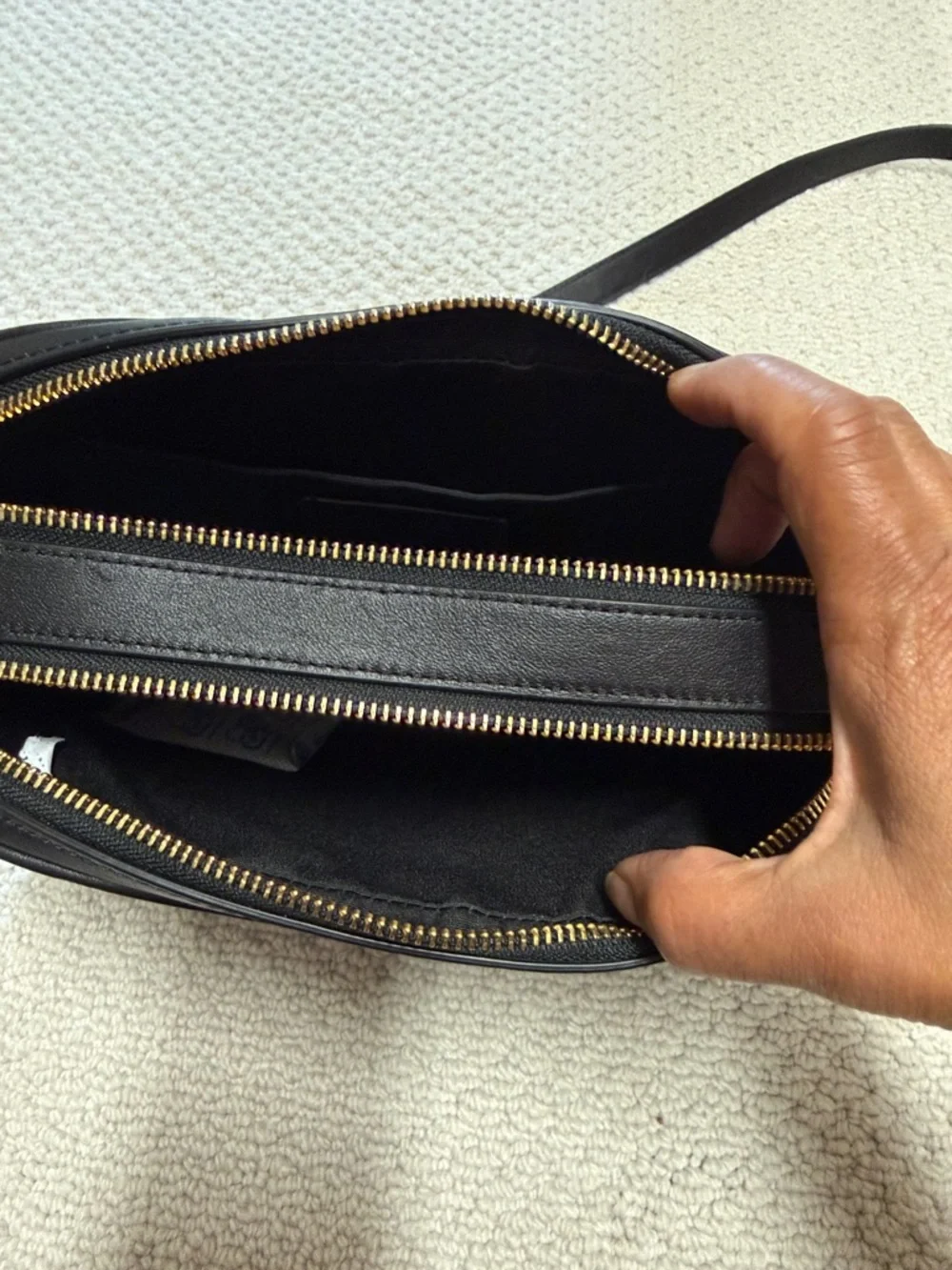 Coach Jess PuffyQuilted Leather Camera Crossbody Bag Black & Gold - C1569 - Picture 4 of 10